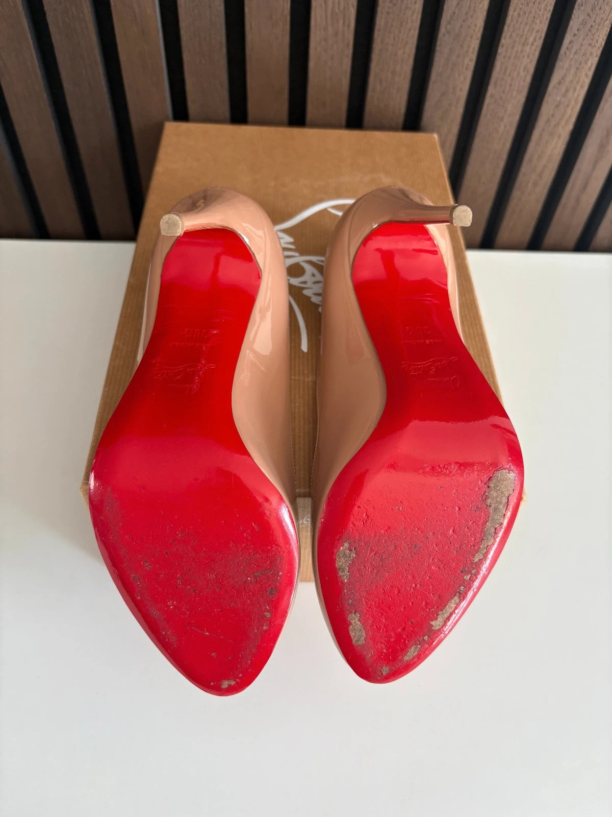 Christian Louboutin Dorissima Nude (image 3) Christian Louboutin Dorissima 100 Nude Patent Leather Heels - detail view