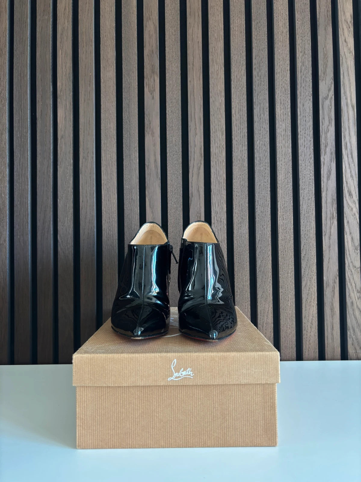 Christian Louboutin Dahlia Black (image 5) Christian Louboutin Dahlia 100 Black Patent Leather Ankle Boots - heel and construction