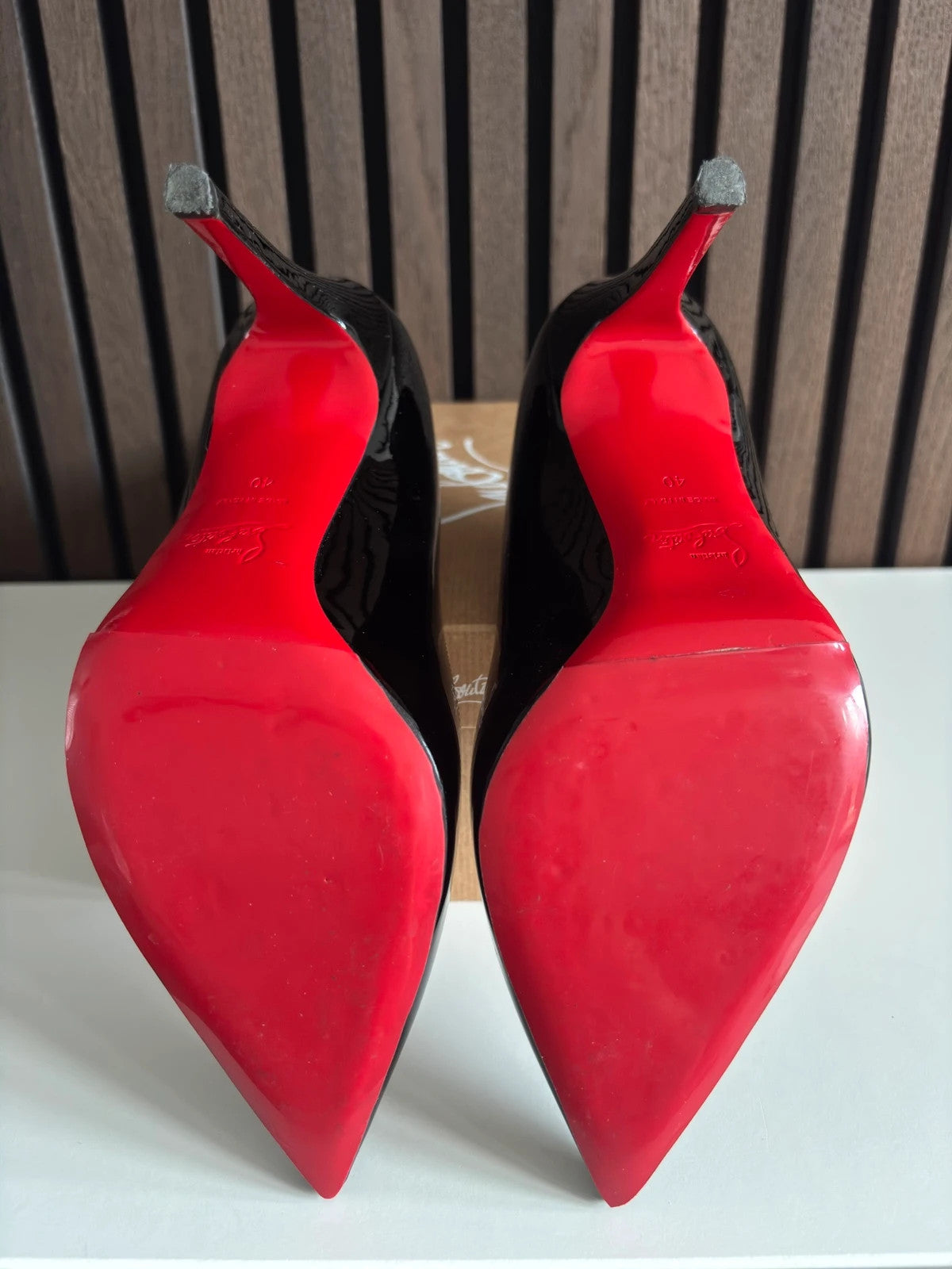 Christian Louboutin Pigalle Black (image 5) Christian Louboutin Pigalle 100 Black Patent Leather Heels - heel and construction