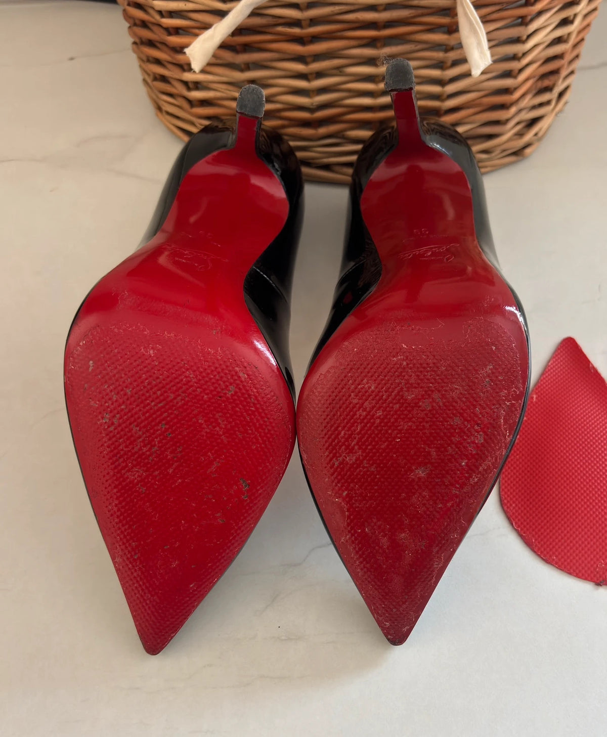 Christian Louboutin Pigalle Black (image 7) Christian Louboutin Pigalle 100 Black Patent Leather Heels - additional view 7
