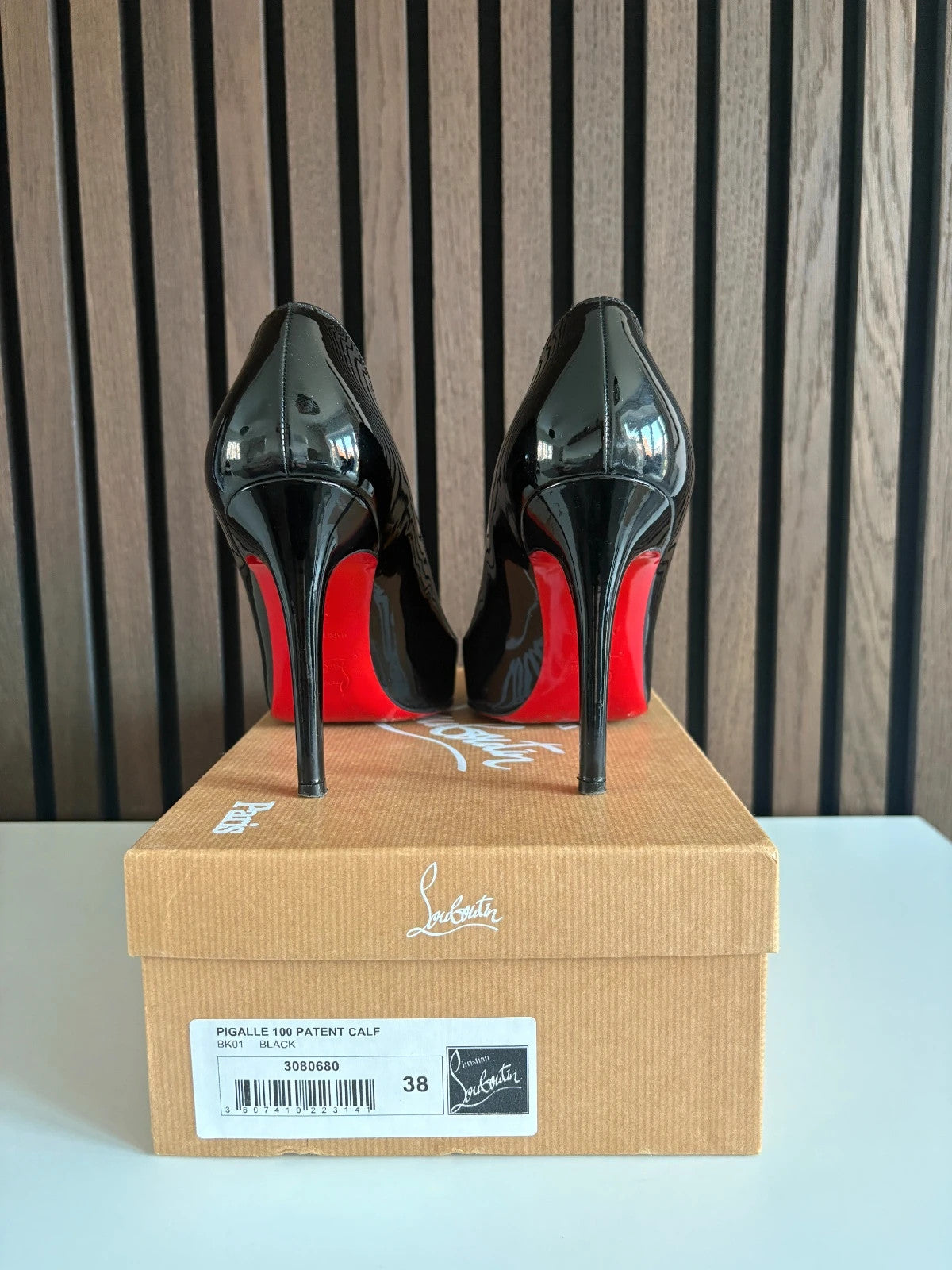 Christian Louboutin Pigalle Black (image 4) Christian Louboutin Pigalle 100 Patent Leather Heels - red sole detail