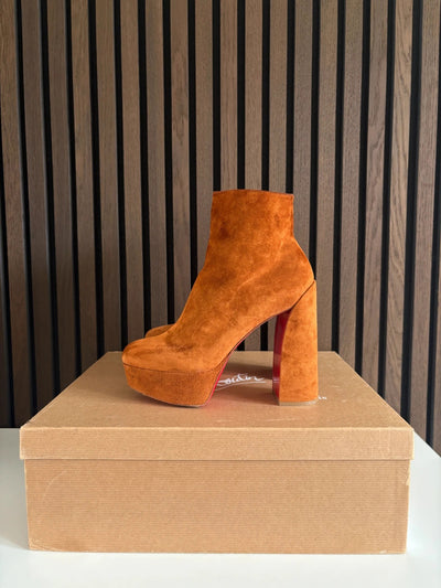 Christian Louboutin Movia 130 Foxy Brown Veau Velours Booty