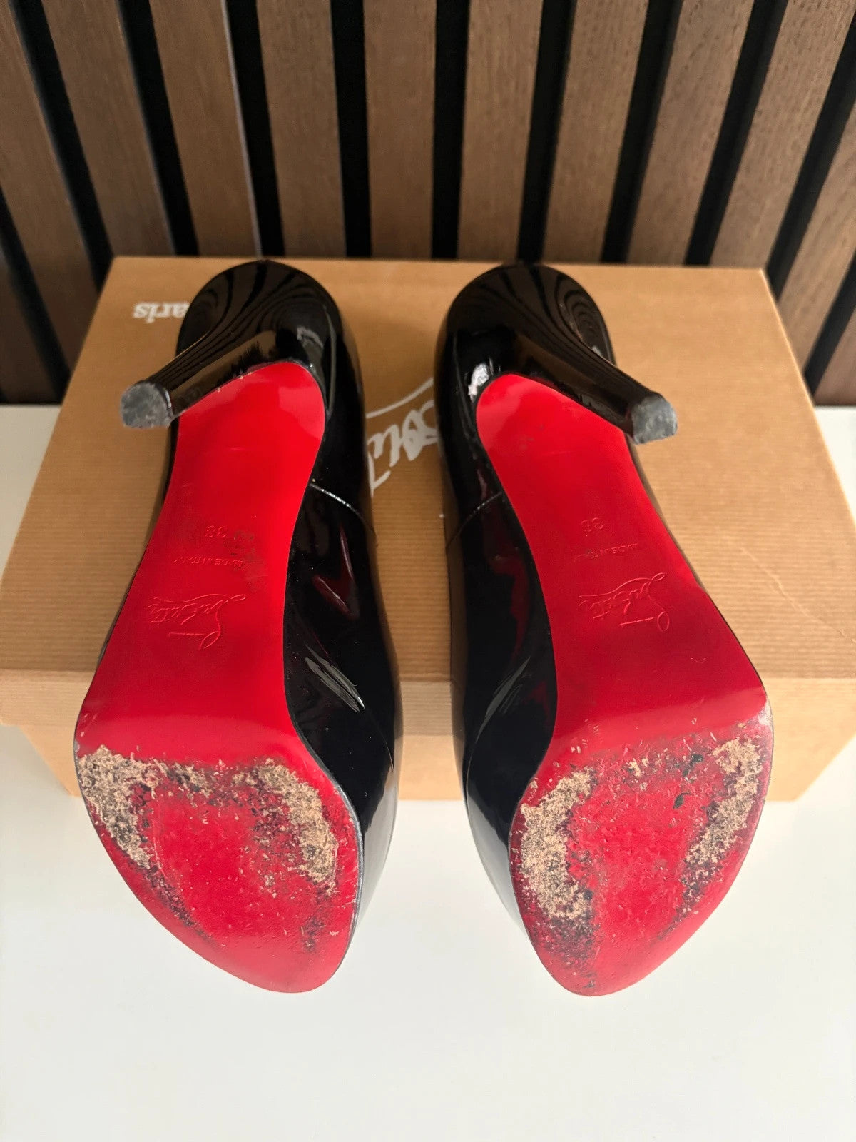 Christian Louboutin Bianca Black (image 5) Christian Louboutin Bianca 140 Patent Leather Platform Heels - heel and construction