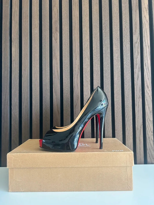 Christian Louboutin Very Prive Black