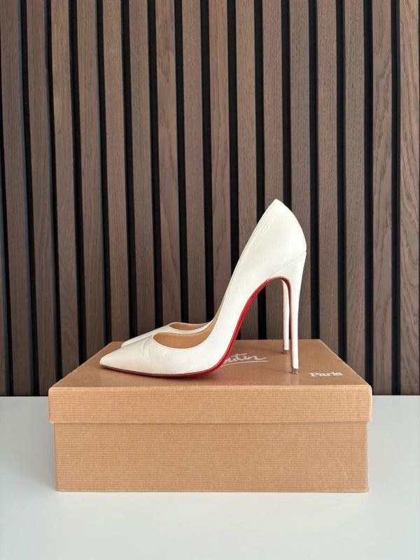 Christian Louboutin So Kate White Leather Heels (EU 38 / UK 5)