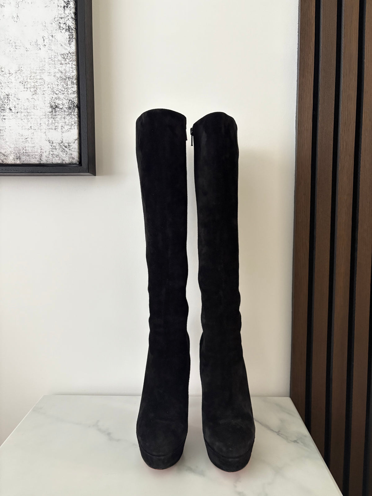 Christian Louboutin Black Suede, pre-owned authenticated UK, close-up detail Christian Louboutin Suede Knee High Boots Black | EU 37.5 / UK4.5 - heel and construction