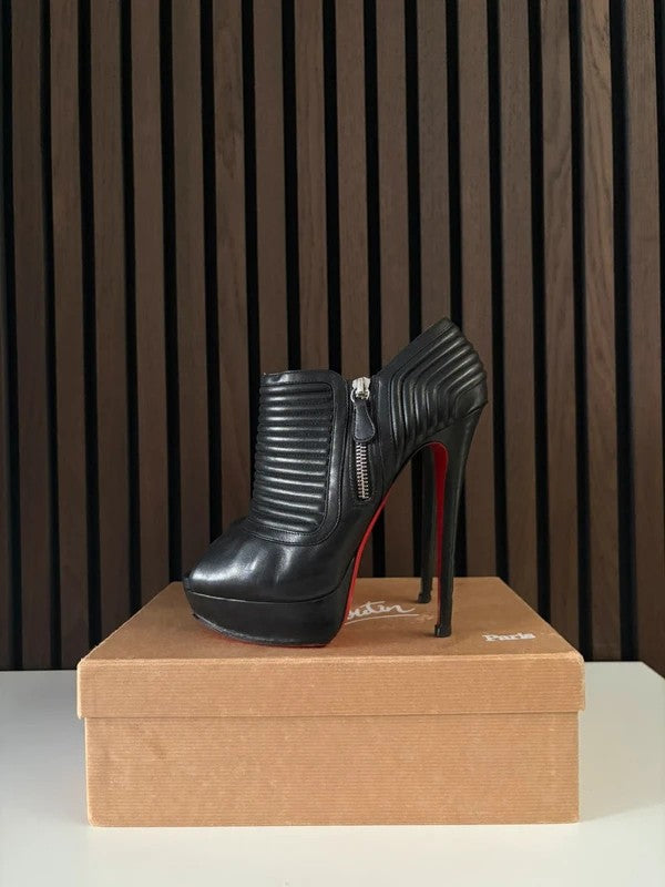Christian Louboutin Futura 100mm heel Black Leather, pre-owned authenticated UK Christian Louboutin Futura Platform Ankle Biker Boots (EU 39 / UK 6) - main product view