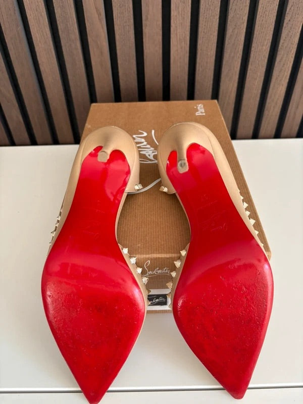 Christian Louboutin Irishell 85mm heel Nude Leather, pre-owned authenticated UK, additional view Christian Louboutin Irishell Nude Studded Leather Heels (EU 37 / UK 4) - additional view 6
