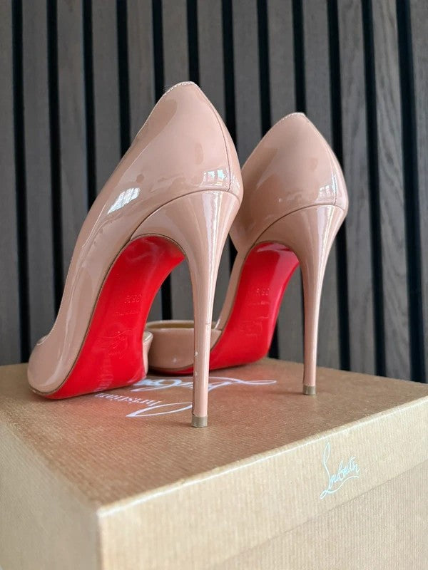 Christian Louboutin Iriza 100mm heel Apricot Patent Leather, pre-owned authenticated UK, interior view Christian Louboutin Iriza 100 Patent Leather Heels Nude (EU 38.5 / UK 5.5) - red sole detail
