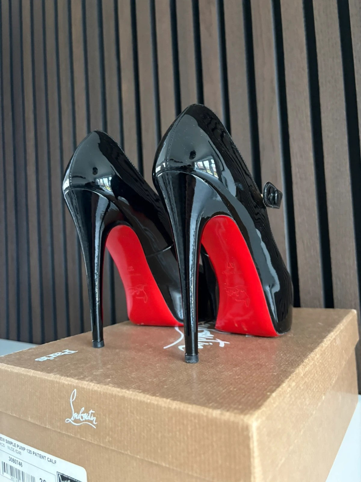 Christian Louboutin Jane Vendome 120 120 Patent Leather Black - Interior Christian Louboutin Jane Vendome 120 Patent Leather Black Heels (EU 37 / UK 4) - heel and construction