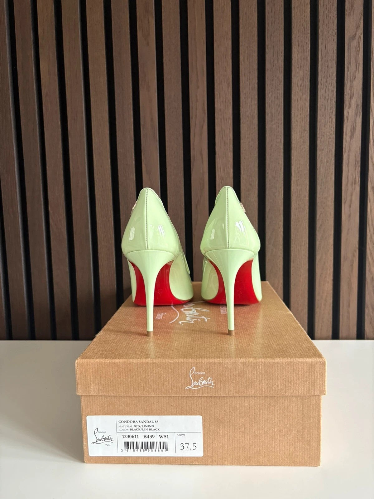 Christian Louboutin Kate 85 Patent Leather Black - Heel Detail Christian Louboutin Kate 85 Patent Leather Black Heels (EU 38 / UK 5) - detail view