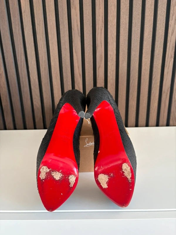 Christian Louboutin Lady Daf 100mm heel Black Leather, pre-owned authenticated UK, close-up detail Christian Louboutin Lady Daf Mary Jane Platform Heels Python Leather (EU 39.5 / UK 6.5) - heel and construction