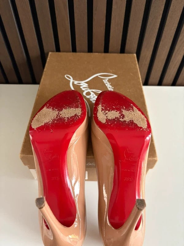 Christian Louboutin Simple 120mm heel Apricot Patent Leather, pre-owned authenticated UK, close-up detail Christian Louboutin Simple Pump 120 Patent Leather Heels EU 39.5 - heel and construction