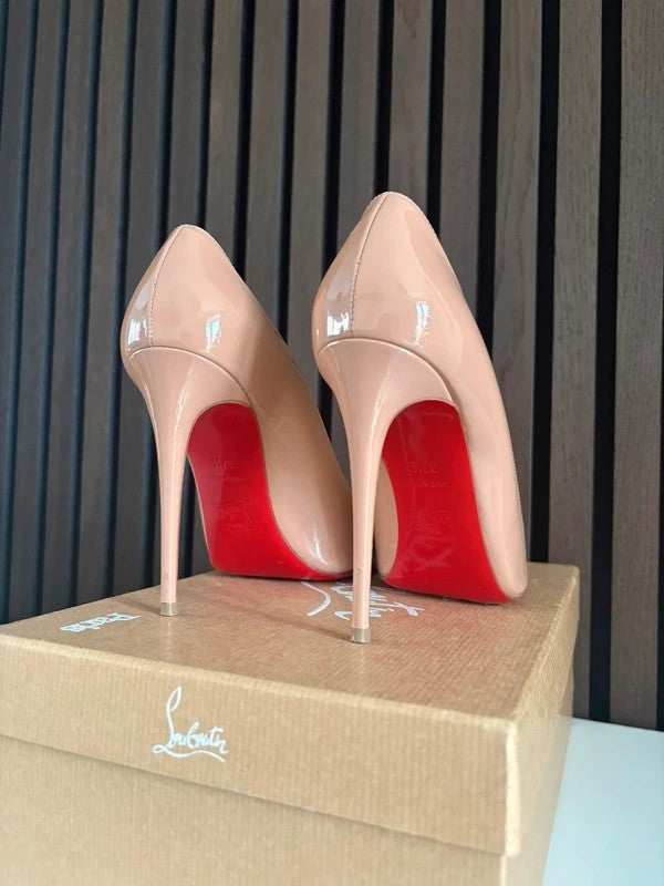 Christian Louboutin So Kate 100mm heel Beige Patent Leather, pre-owned authenticated UK, close-up detail Christian Louboutin Kate 100 Nude Patent Leather Heels (EU 37.5 / UK 4.5) - heel and construction