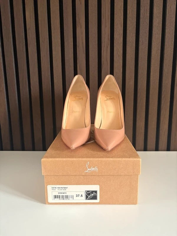 Christian Louboutin So Kate 100mm heel Beige Patent Leather, pre-owned authenticated UK, heel and sole detail Christian Louboutin Kate 100 Nude Patent Leather Heels (EU 37.5 / UK 4.5) - detail view