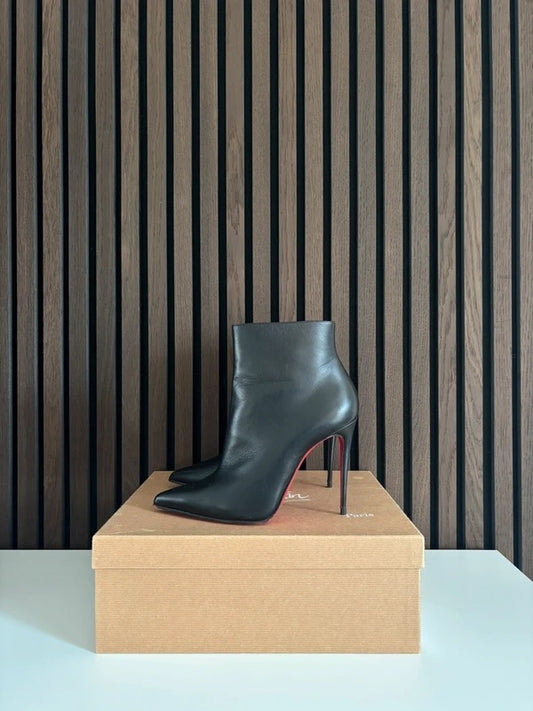 Christian Louboutin So Kate 100mm heel Black Leather, pre-owned authenticated UK