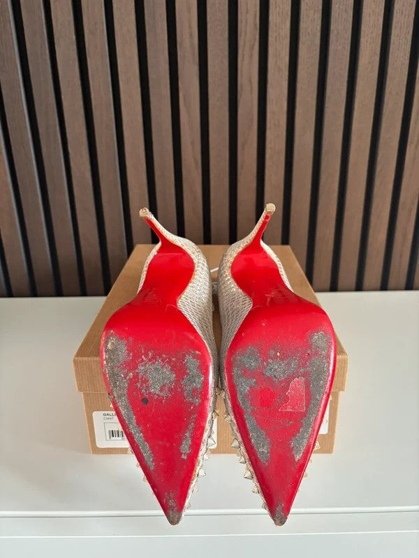 Christian Louboutin Spikyshell 100mm heel White Leather, pre-owned authenticated UK, close-up detail Christian Louboutin Spikyshell 100 Quadro Lurex Heels (EU 37.5 / UK 4.5) - heel and construction