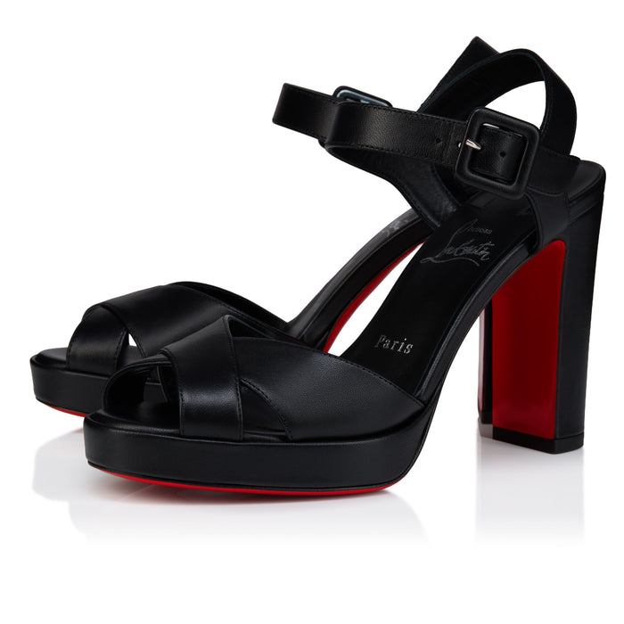 Cora, Christian Louboutin
