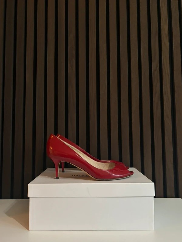 Jimmy Choo 100mm heel Red Leather, pre-owned authenticated UK, interior view Jimmy Choo Peep Toe Heels Red (EU 38.5 / UK 5.5) - red sole detail