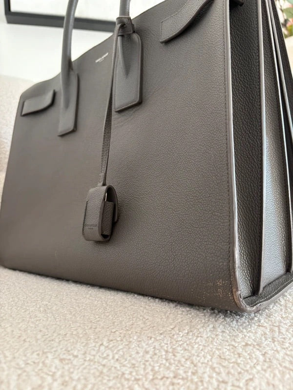 Saint Laurent Sac De Jour Grey bag, pre-owned authenticated UK, interior view Saint Laurent Sac De Jour Grey Bag Pebbled Calfskin Large - red sole detail